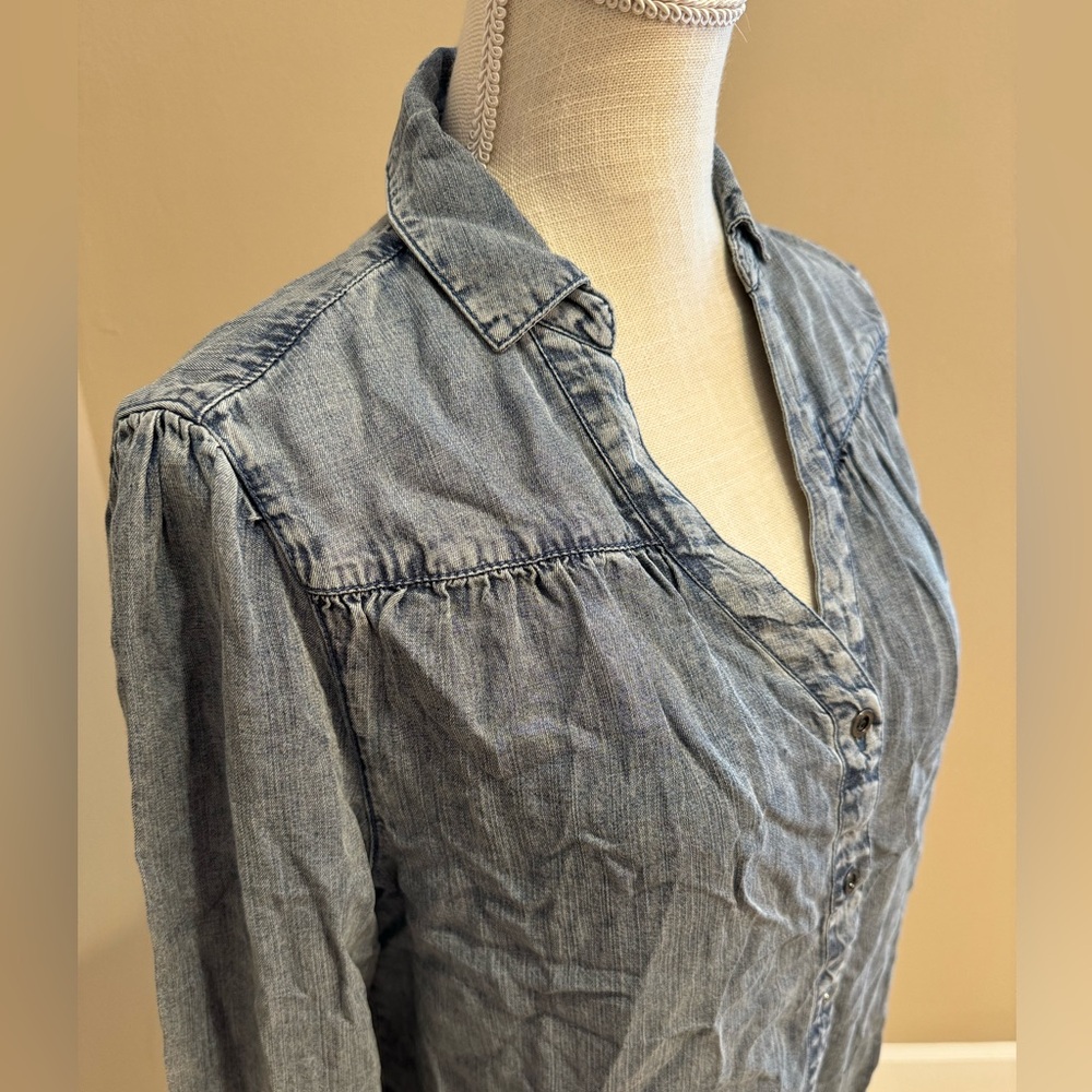 NWT! VELVET HEART Denim Detailed Top - Picture 2 of 8